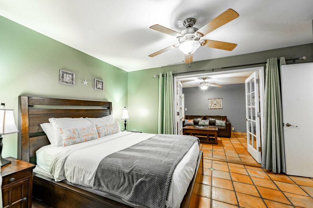 Silver Strand Sensation