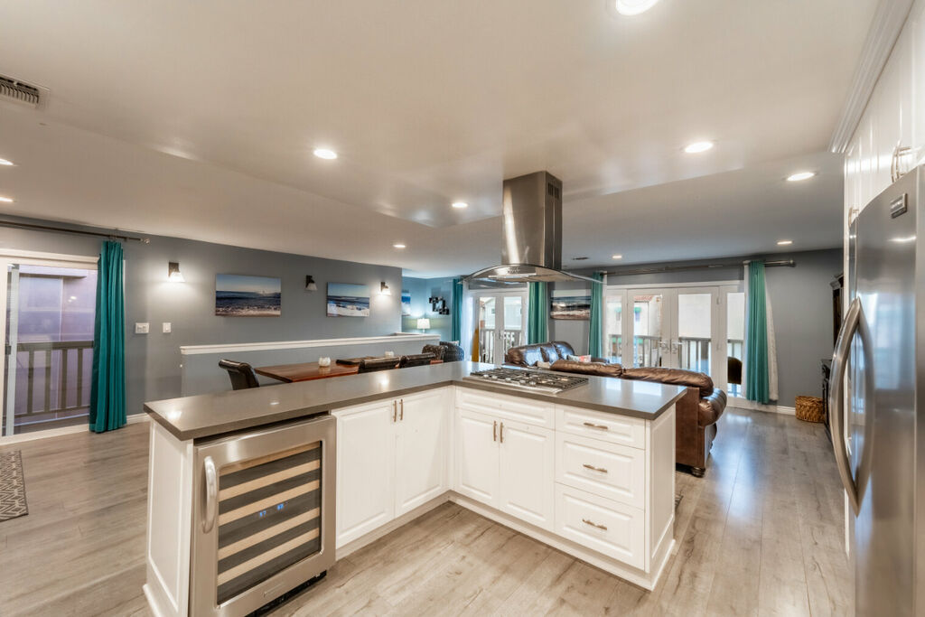 Silver Strand Sensation