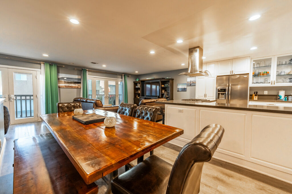 Silver Strand Sensation