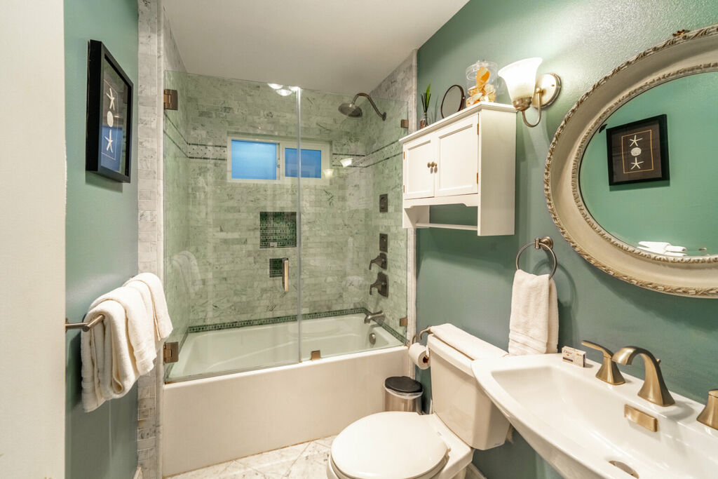 Silver Strand Sensation