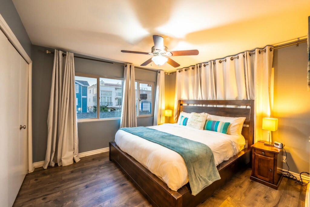 Silver Strand Sensation