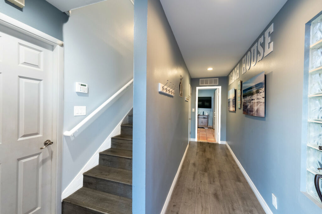 Silver Strand Sensation