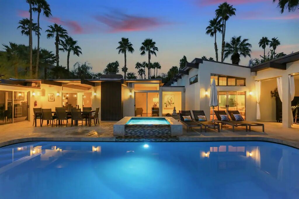 Palm Springs Rose