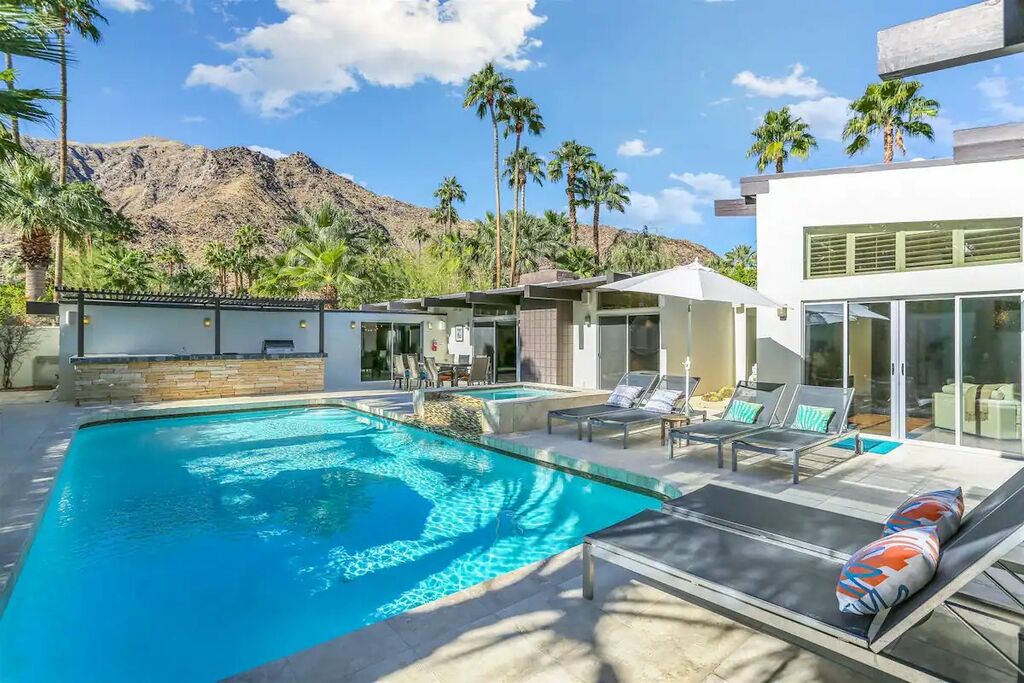 Palm Springs Rose