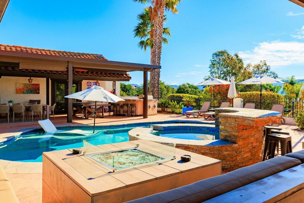 Hilltop Hacienda