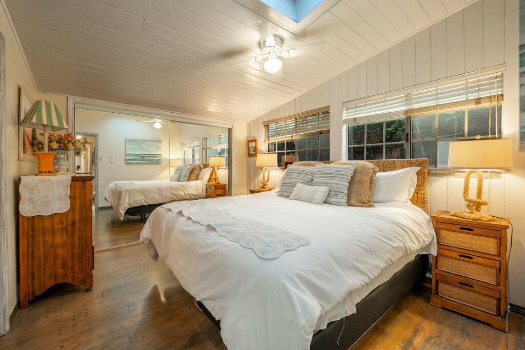 Nantucket Cottage Hideaway