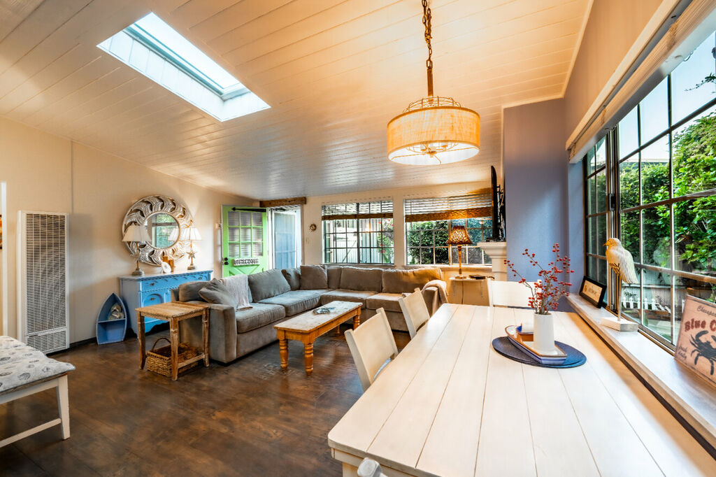 Nantucket Cottage Hideaway