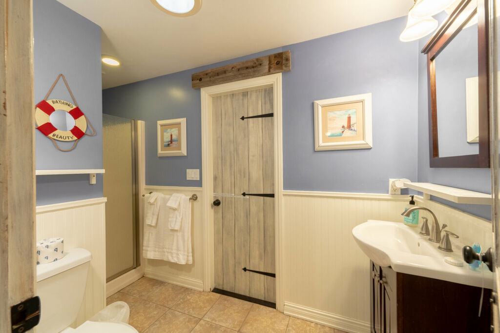 Nantucket Cottage Hideaway